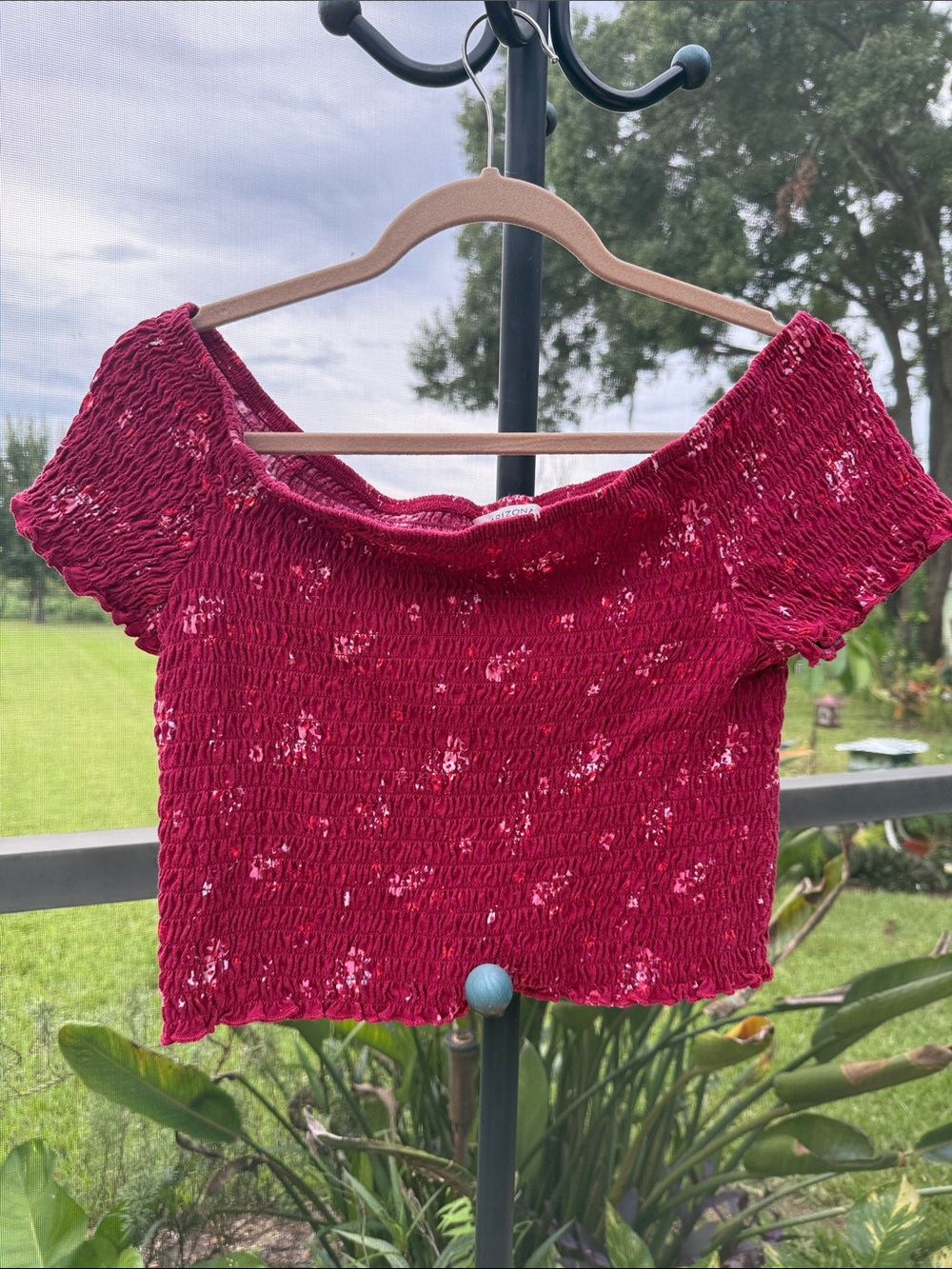 Arizona Jean Company Burgundy Speckled Smocked Off-Shoulder Crop Top
